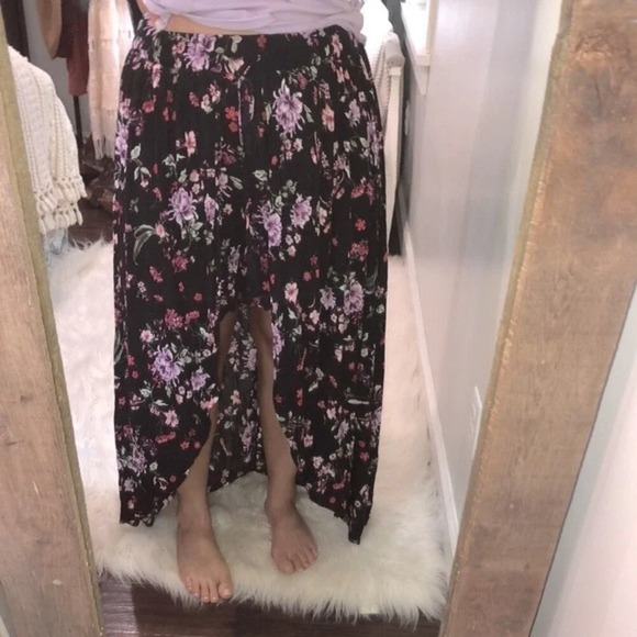 Torrid size 1X black floral shorts/ maxi skirt - Picture 2 of 5